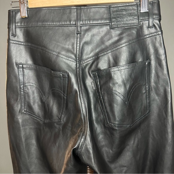 Levi's Jeans Black Ribcage Premium Straight Faux Leather Ankle Pants Size 25 - Picture 6 of 10